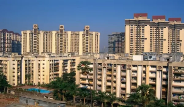 Lokhandwala Complex, Mumbai: Address, Location, Metro, Shopping, Timings & Important Details